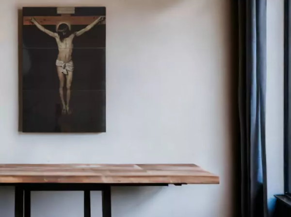 Crucifixion-1.png